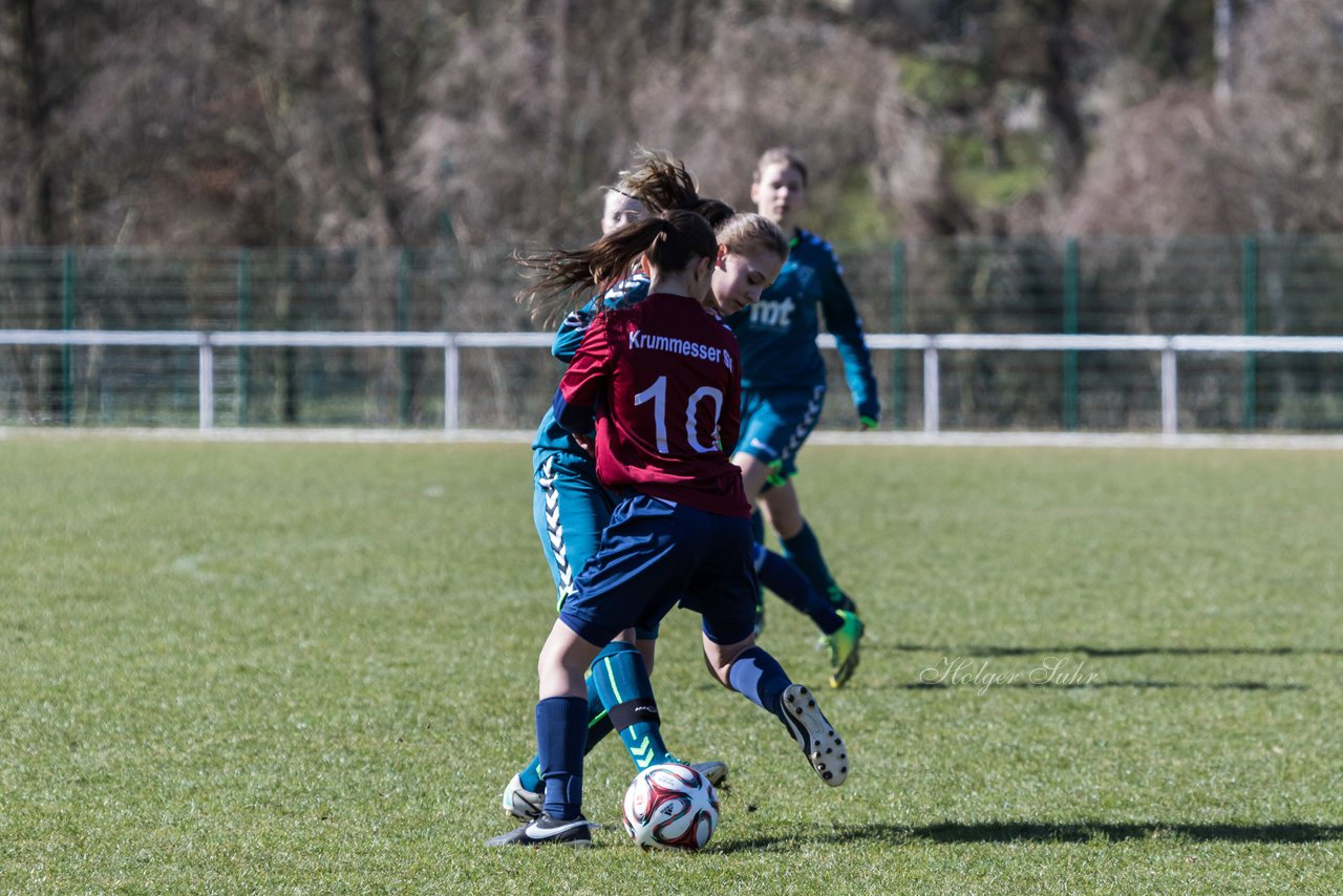 Bild 269 - B-Juniorinnen VfL Oldesloe - Krummesser SV _ Ergebnis: 4:0